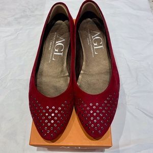 Berry Suede Pointy Toe AGL Flats